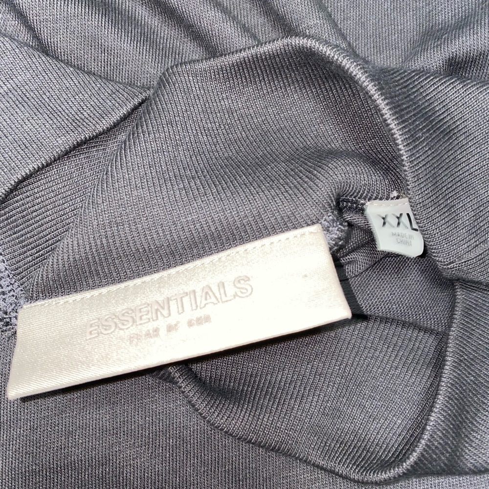 Fear of God Essentials Tshirt New Season